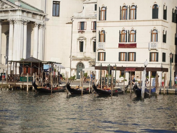 Antiche Figure Hotel image 3